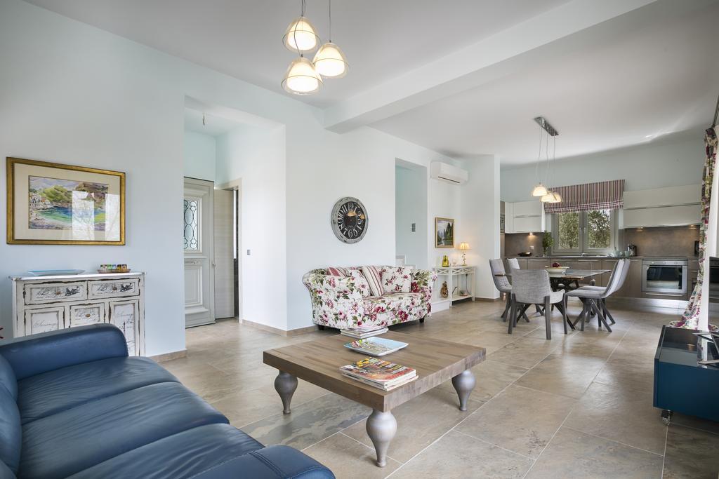 Afrodite Luxury Villa Svoronata Esterno foto