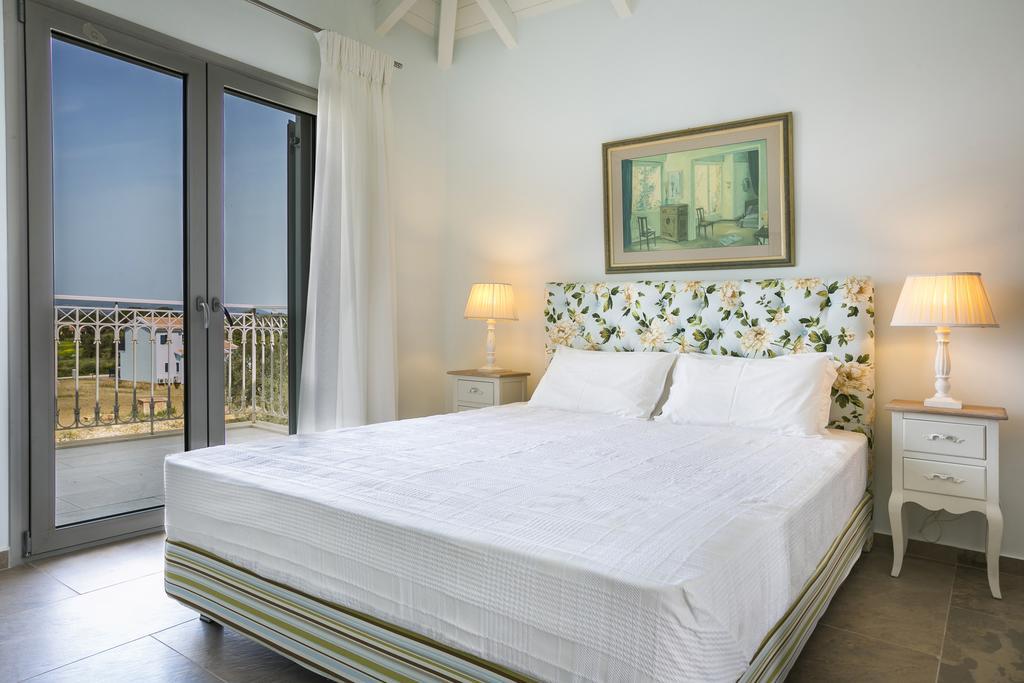 Afrodite Luxury Villa Svoronata Esterno foto