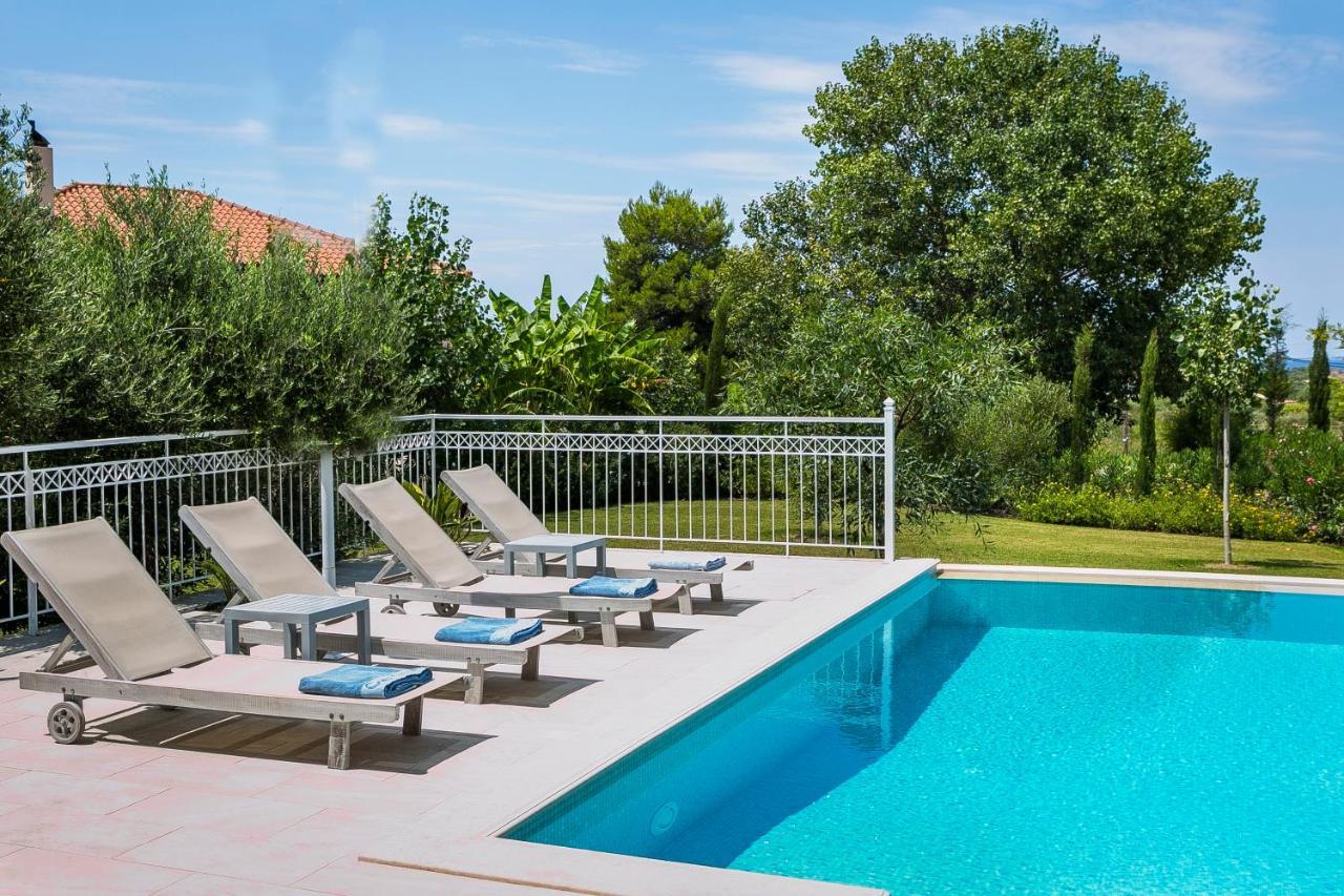 Afrodite Luxury Villa Svoronata Esterno foto
